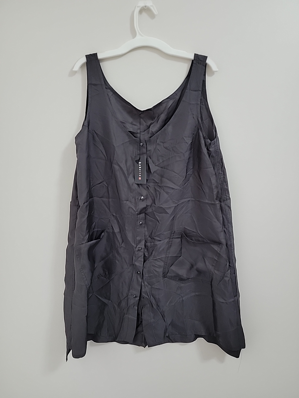 BABETTE Taupe San Francisco Charcoal Top Button  Front Scoop Neck Packets S NWT